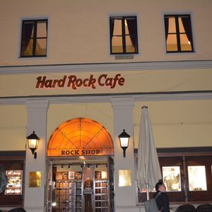 Meet your Posher, Tracey